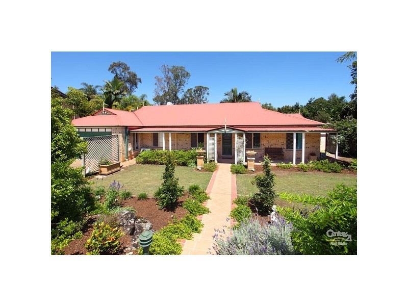 7 Fiddlewood Crescent, Bellbowrie QLD 4070