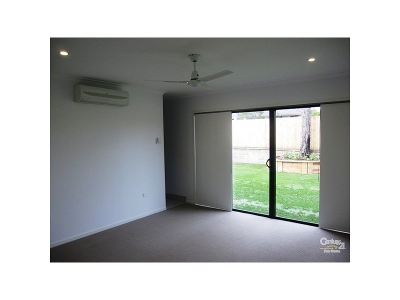 8 Joseph Avenue, Moggill QLD 4070