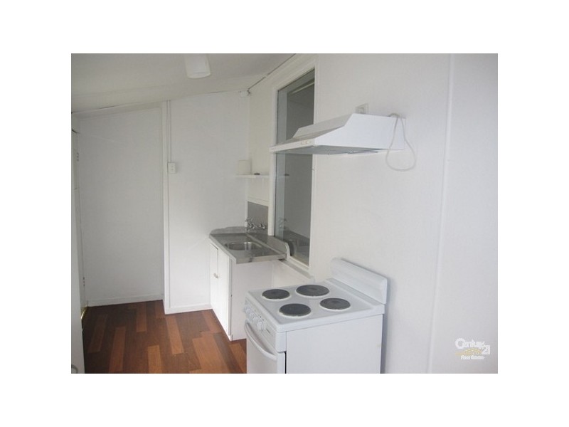 2/44 Gordon Street, Greenslopes QLD 4120