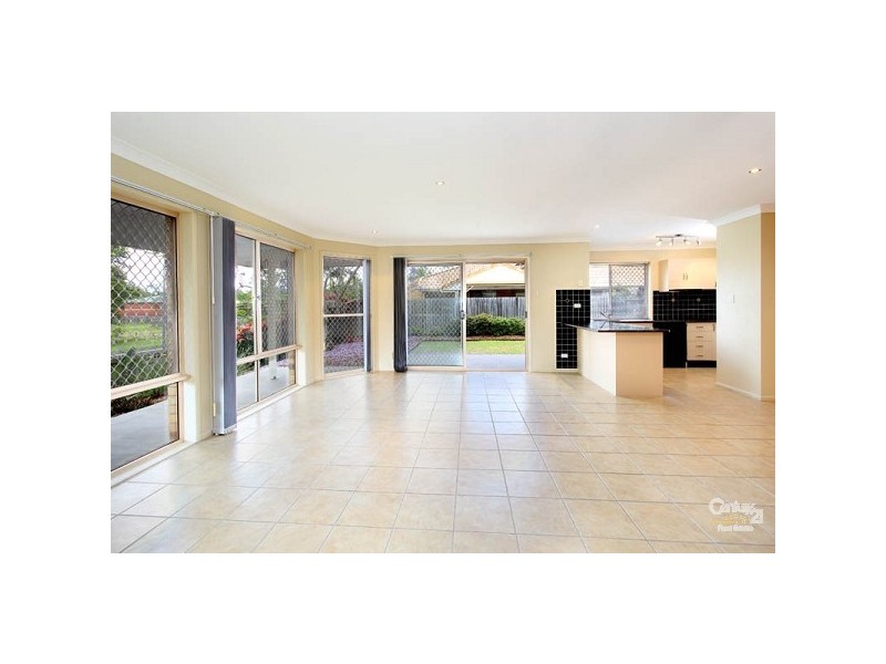 3/6 Golden Crest Place, Bellbowrie QLD 4070