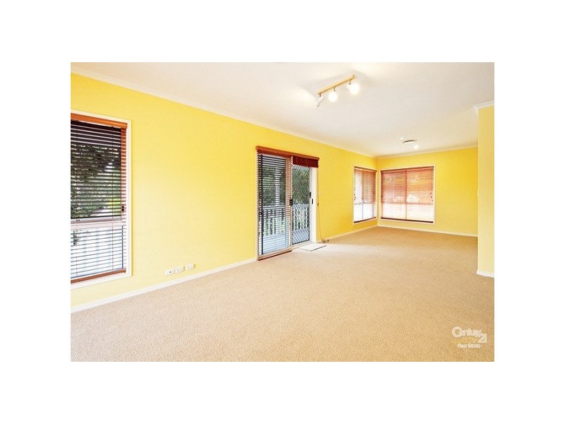 7 Wattlebrush Close, Bellbowrie QLD 4070