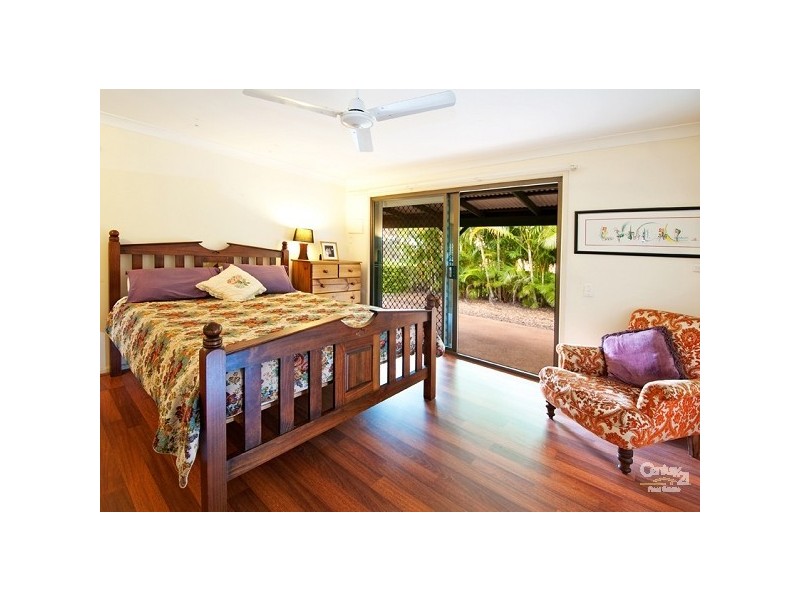 24 Mayfair Place, Moggill QLD 4070