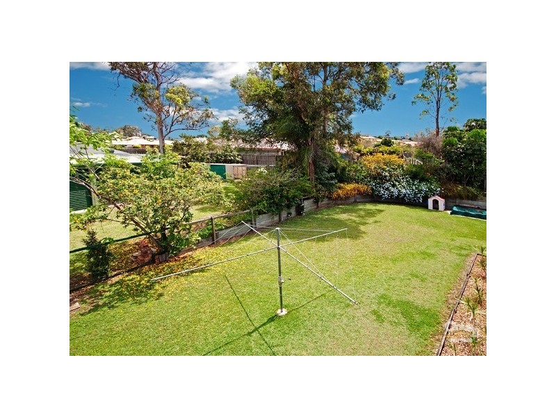 24 Mayfair Place, Moggill QLD 4070