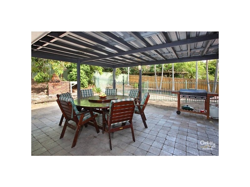 5 Pulas Place, Bellbowrie QLD 4070