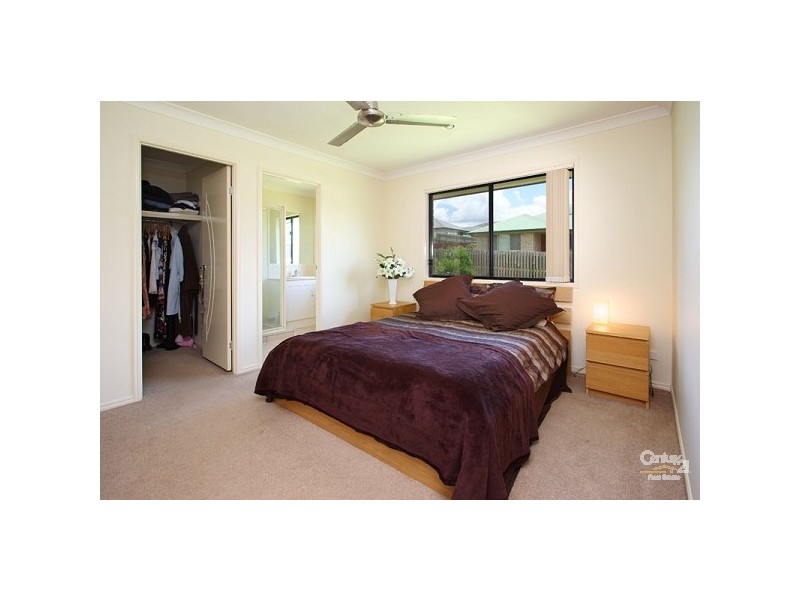 61 Joseph Avenue, Moggill QLD 4070