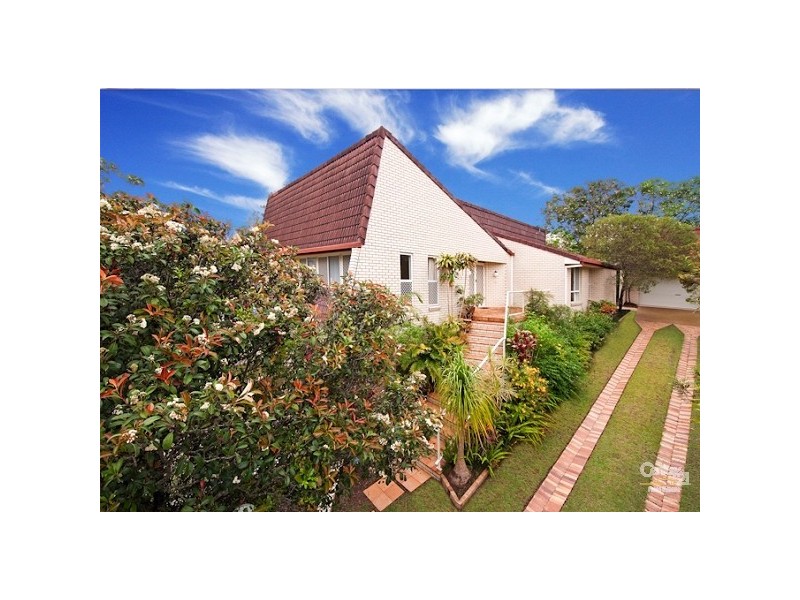 21 Mazzard Street, Bellbowrie QLD 4070