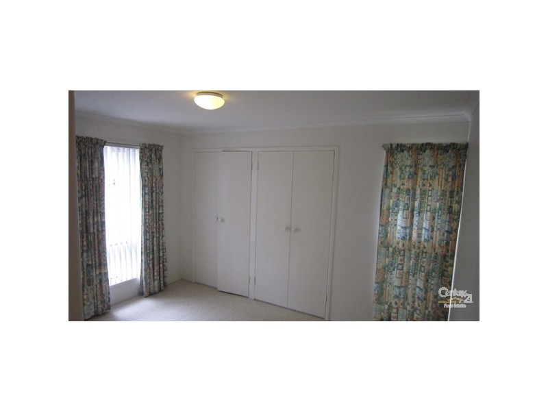 21 Mazzard Street, Bellbowrie QLD 4070