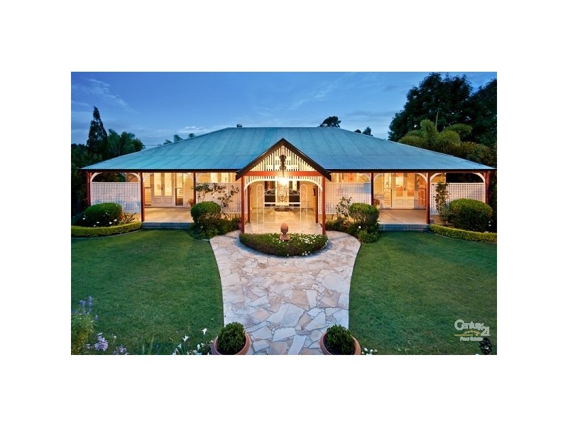 1 Thiesfield Street, Fig Tree Pocket QLD 4069