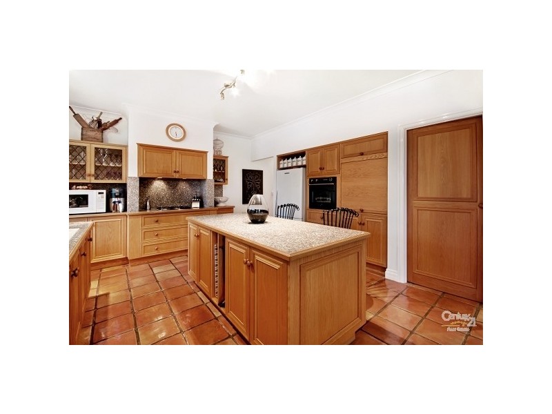 1 Thiesfield Street, Fig Tree Pocket QLD 4069