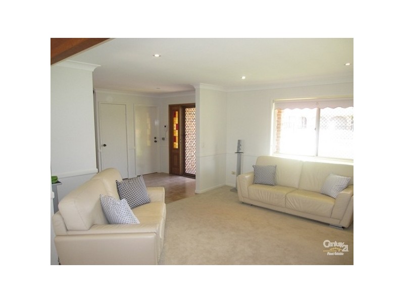 9 Breadalbane Street, Carindale QLD 4152