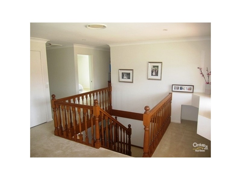 9 Breadalbane Street, Carindale QLD 4152