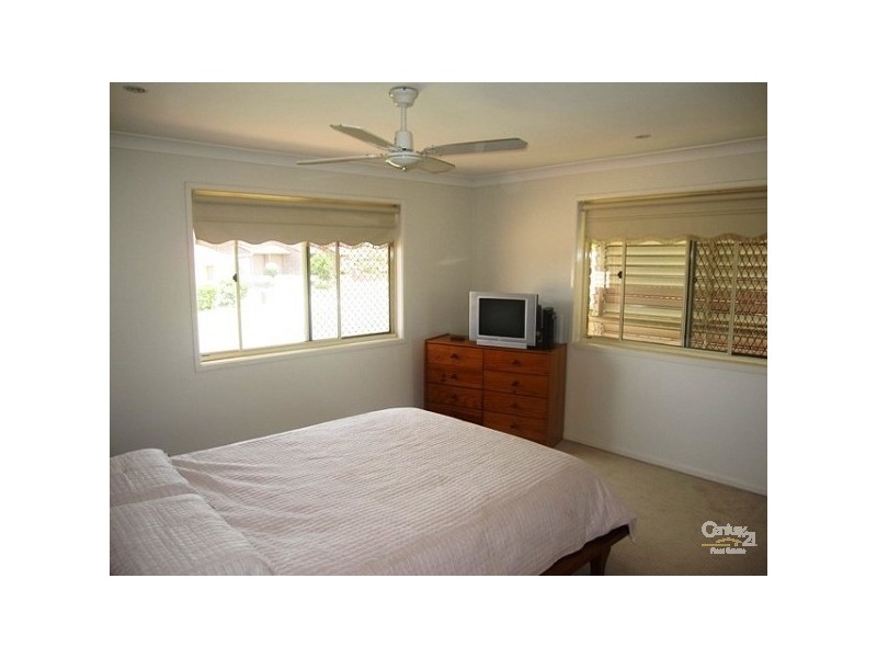 9 Breadalbane Street, Carindale QLD 4152