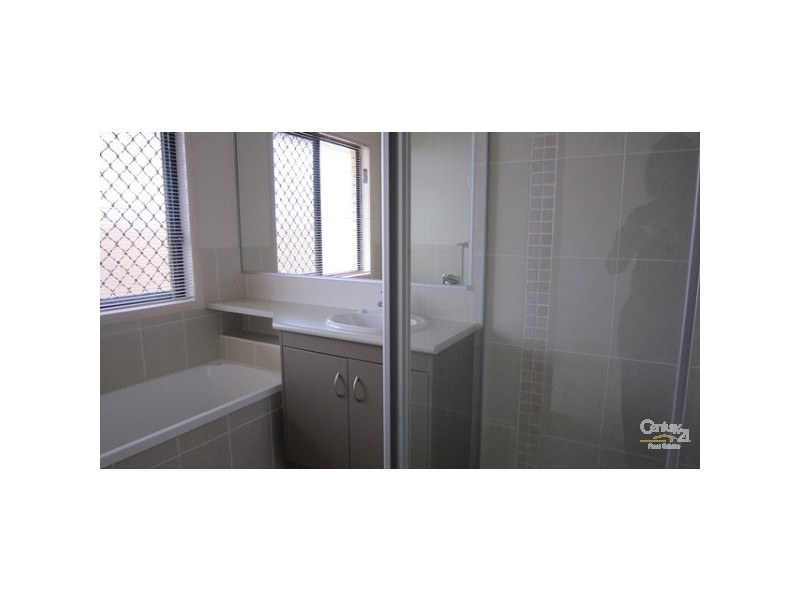 38 Yaggera Place, Bellbowrie QLD 4070