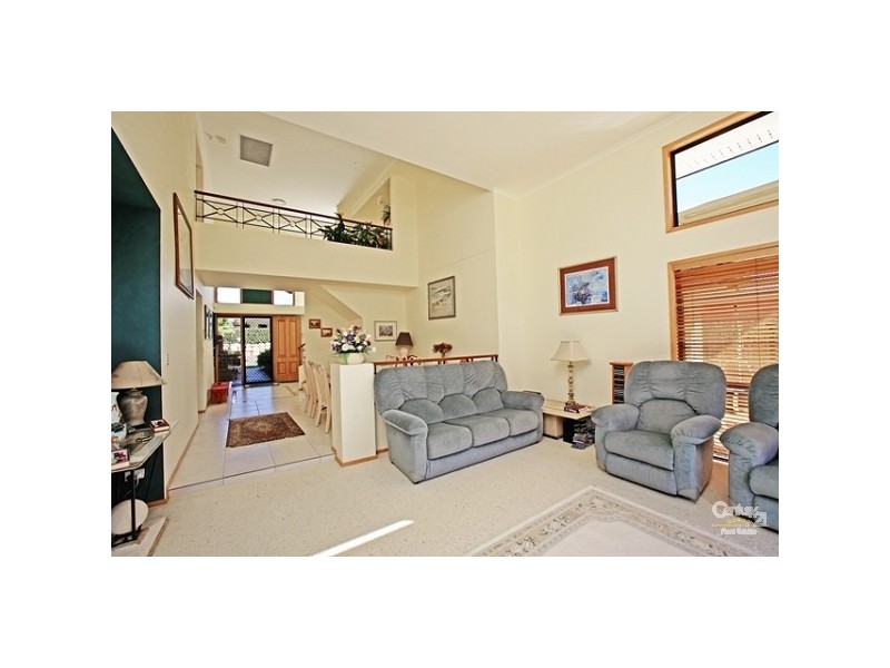 Brookfield QLD 4069