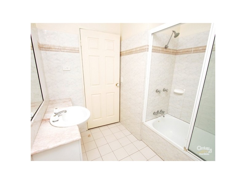 9/38 Alpha Street, Taringa QLD 4068