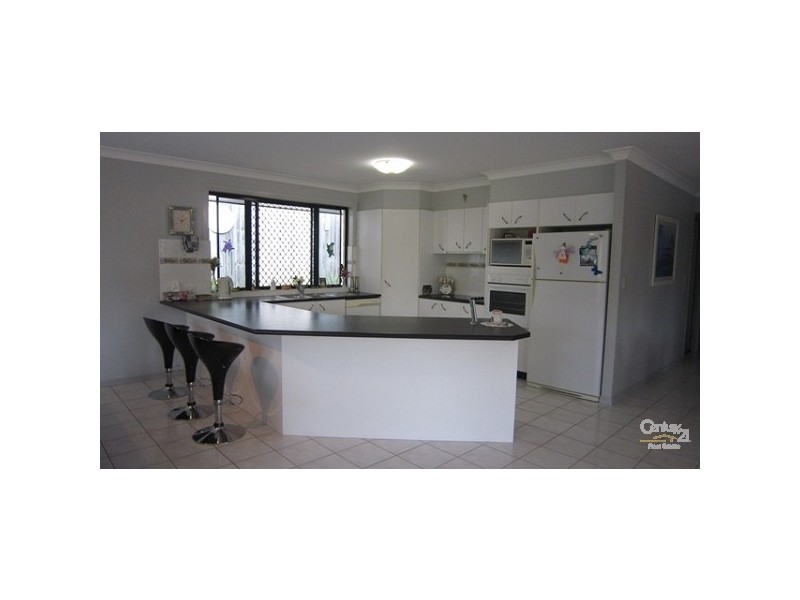 80 Lagoon Crescent, Bellbowrie QLD 4070