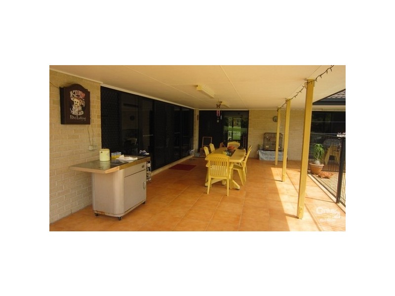 80 Lagoon Crescent, Bellbowrie QLD 4070