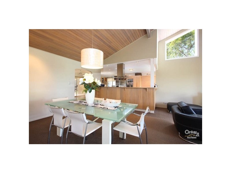 49 Marland Street, Kenmore QLD 4069