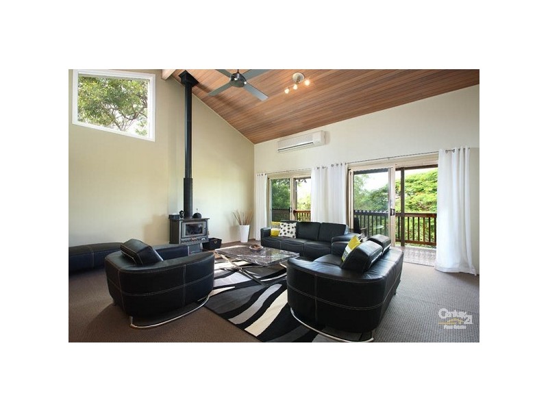 49 Marland Street, Kenmore QLD 4069