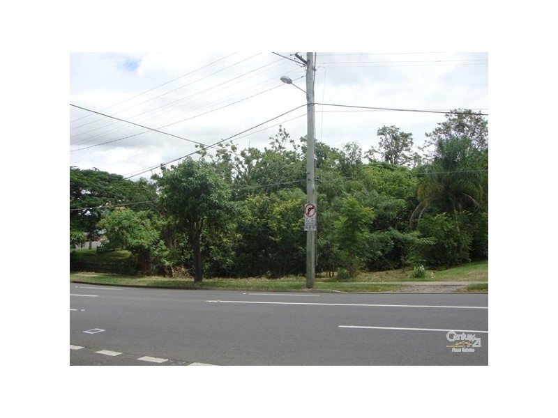 445 Oxley Road, Sherwood QLD 4075