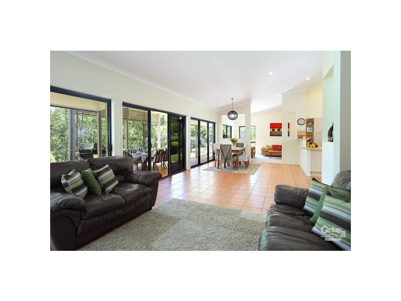 9 Lilly Pilly Road, Pullenvale QLD 4069