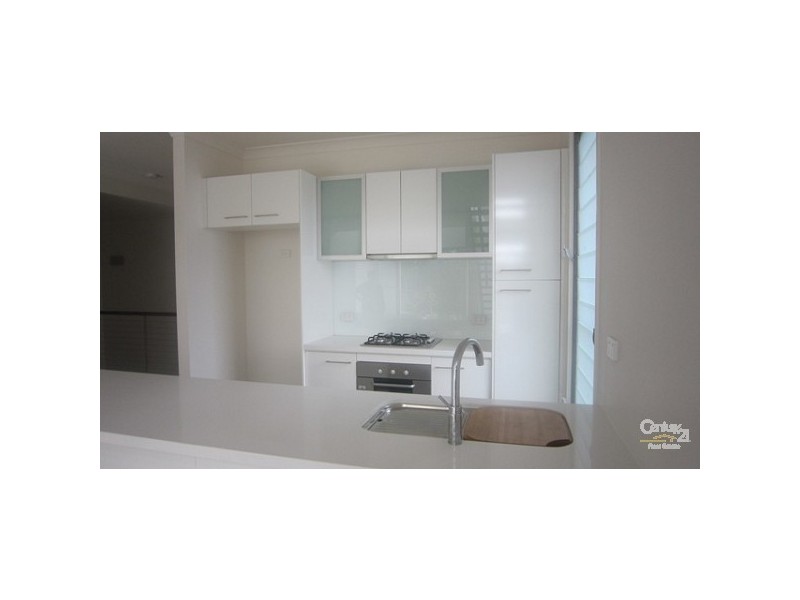2/7 Bellevue Terrace, St Lucia QLD 4067