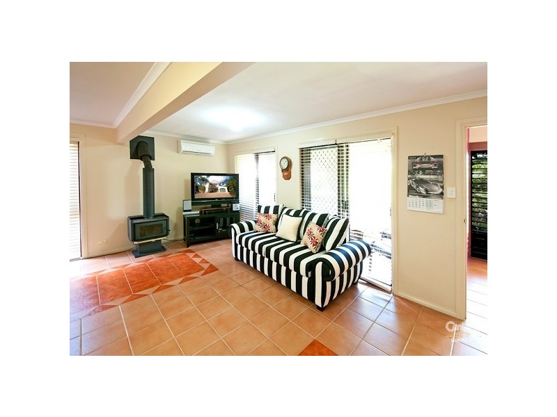 55 Marland Street, Kenmore QLD 4069