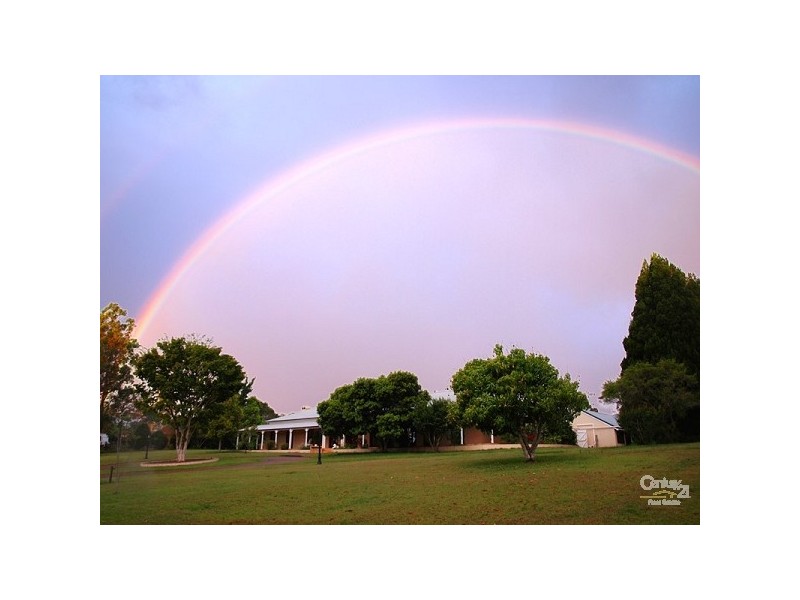 533 Hawkesbury Road, Anstead QLD 4070