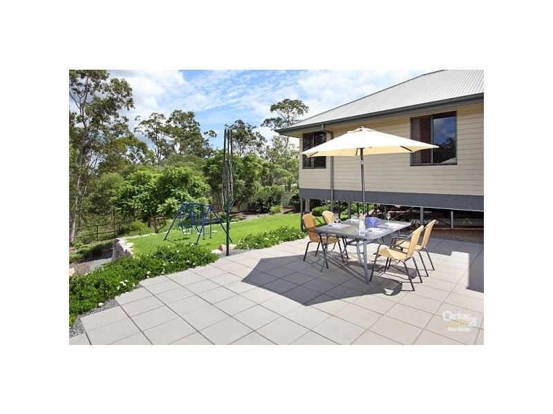 77 Westaway Crescent, Bellbowrie QLD 4070