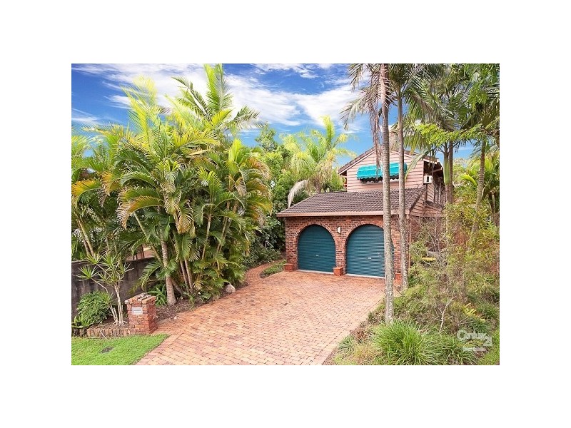 10 Mondra Street, Kenmore Hills QLD 4069