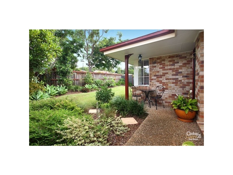 5 Dougy Place, Bellbowrie QLD 4070