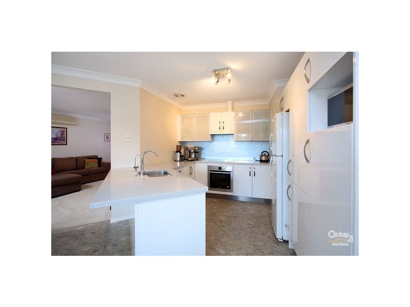 5 Dougy Place, Bellbowrie QLD 4070