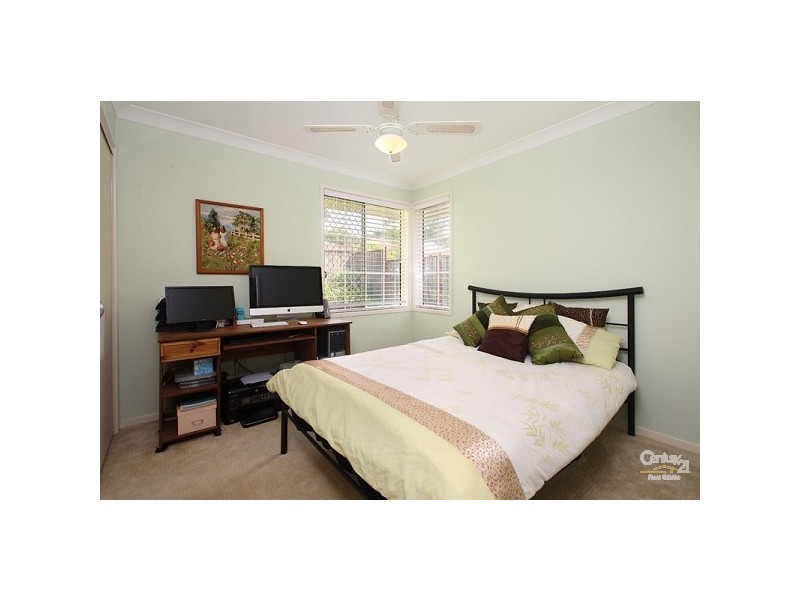 5 Dougy Place, Bellbowrie QLD 4070