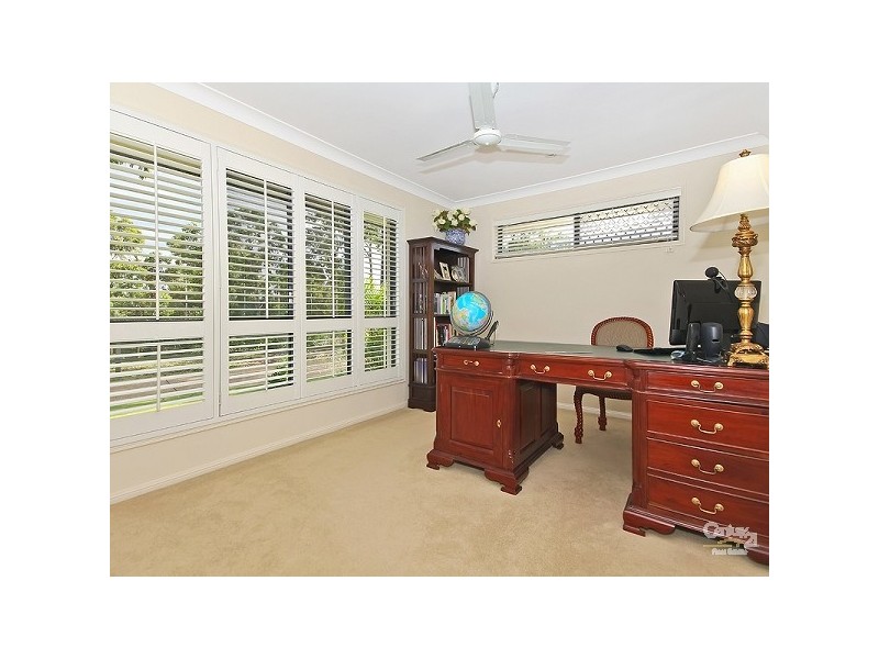 5 Barbara Court, Moggill QLD 4070