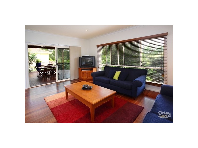 10 Carissa Place, Chapel Hill QLD 4069