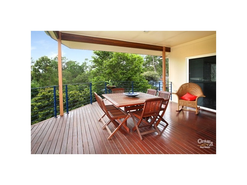 10 Carissa Place, Chapel Hill QLD 4069