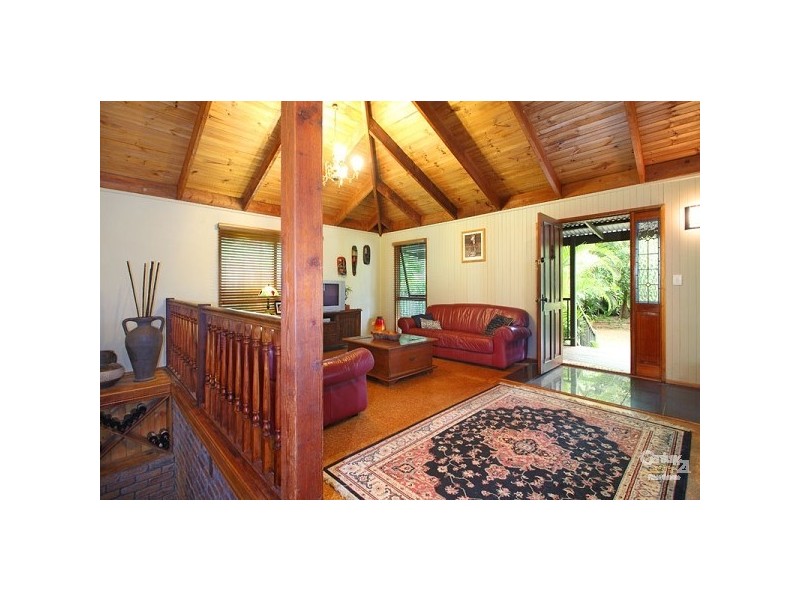 28 Sweetgum Street, Bellbowrie QLD 4070