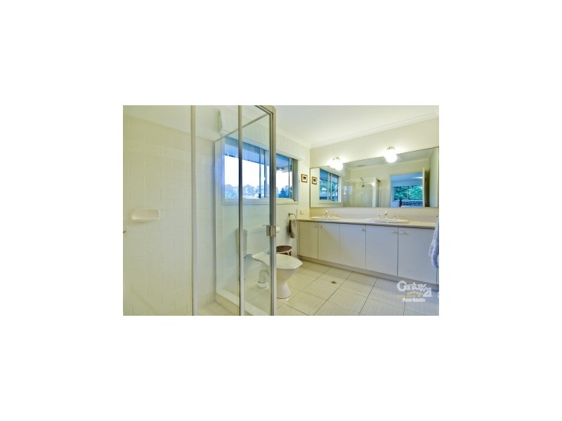23 Drysdale Crescent, Brookfield QLD 4069