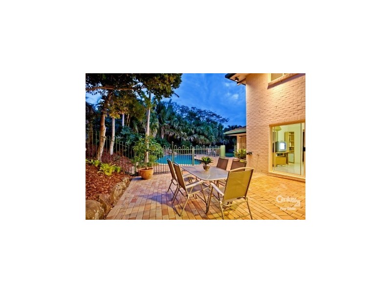 23 Drysdale Crescent, Brookfield QLD 4069