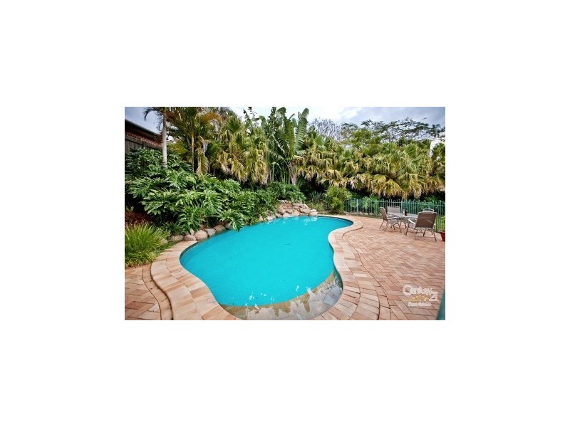 23 Drysdale Crescent, Brookfield QLD 4069