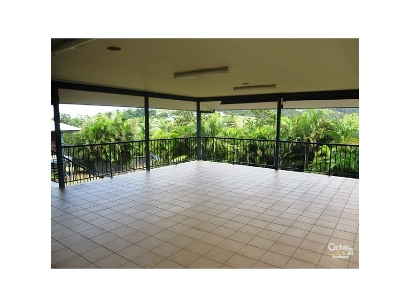 25 Woodward Place, Pullenvale QLD 4069