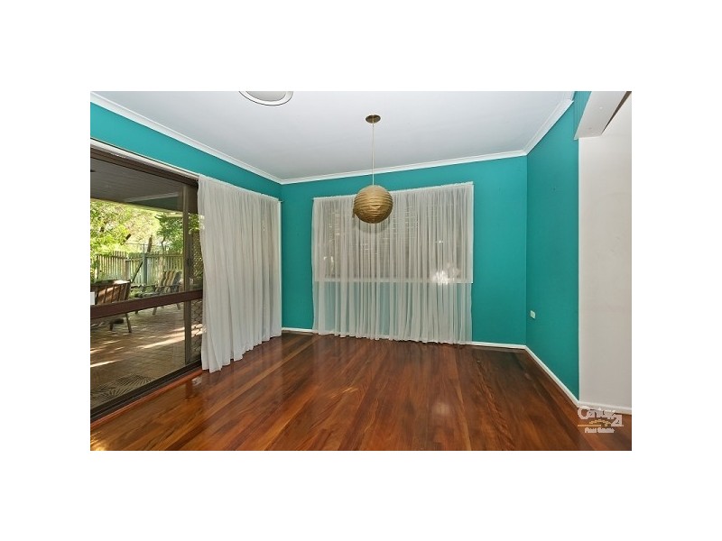 40 Mabb Street, Kenmore QLD 4069
