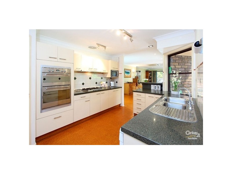 9 Serissa Street, Bellbowrie QLD 4070