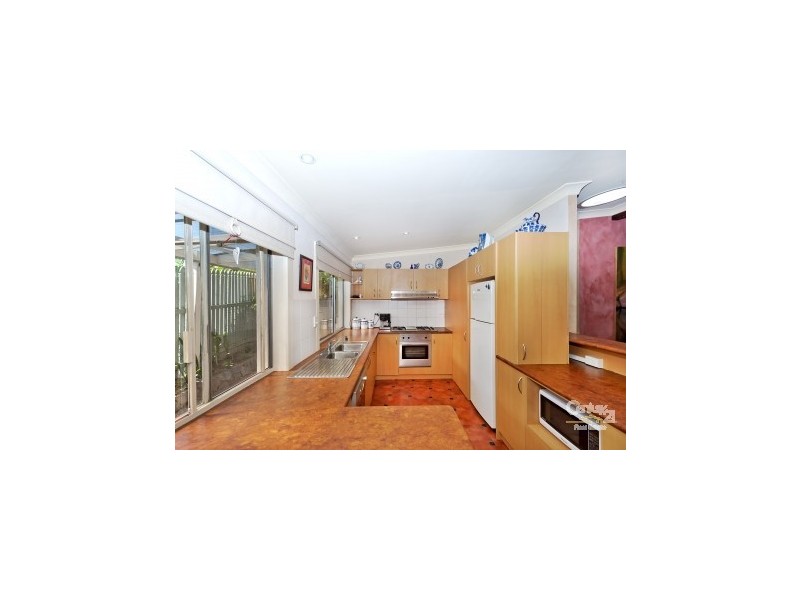 2 Fenchurch Street, Fig Tree Pocket QLD 4069