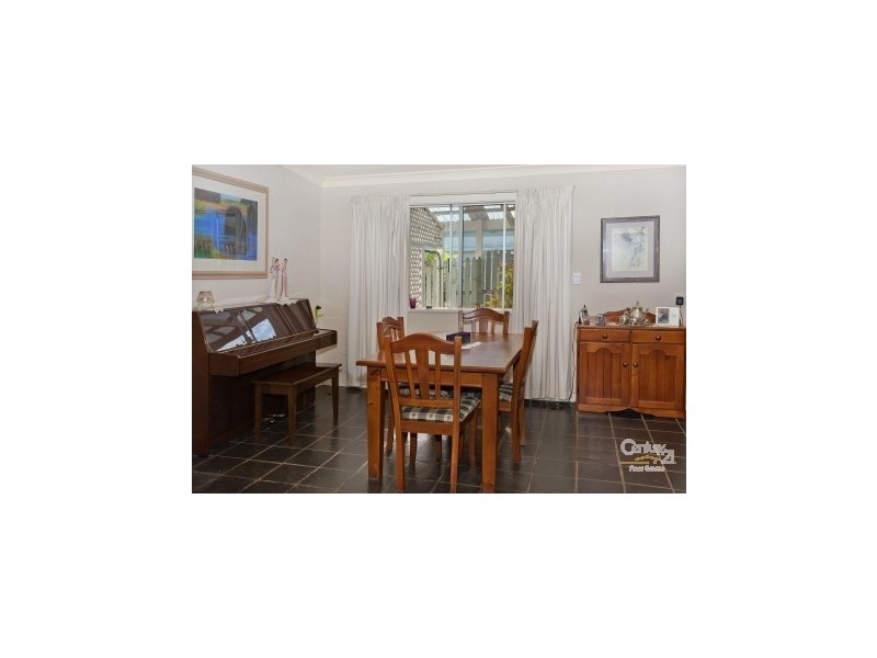 2 Fenchurch Street, Fig Tree Pocket QLD 4069