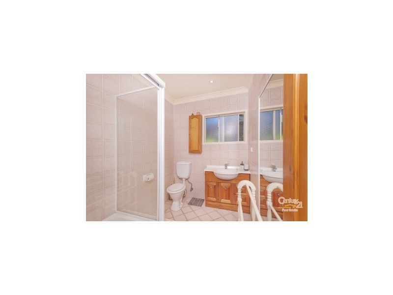 2 Fenchurch Street, Fig Tree Pocket QLD 4069