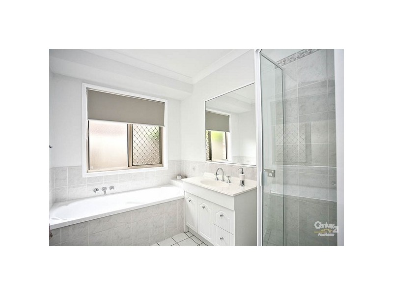 27 Cedrela Street, Moggill QLD 4070