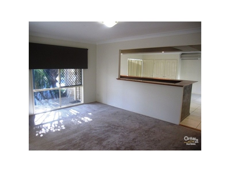 6 Volterra Place, Moggill QLD 4070