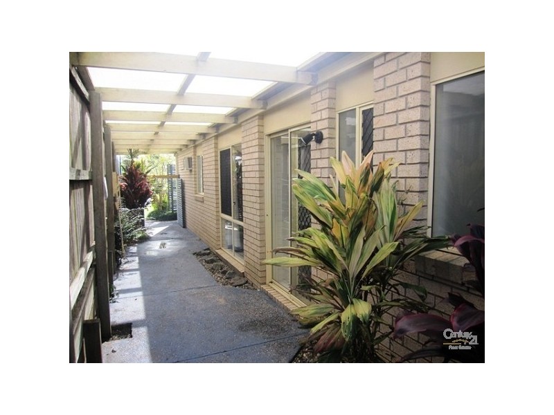 6 Volterra Place, Moggill QLD 4070