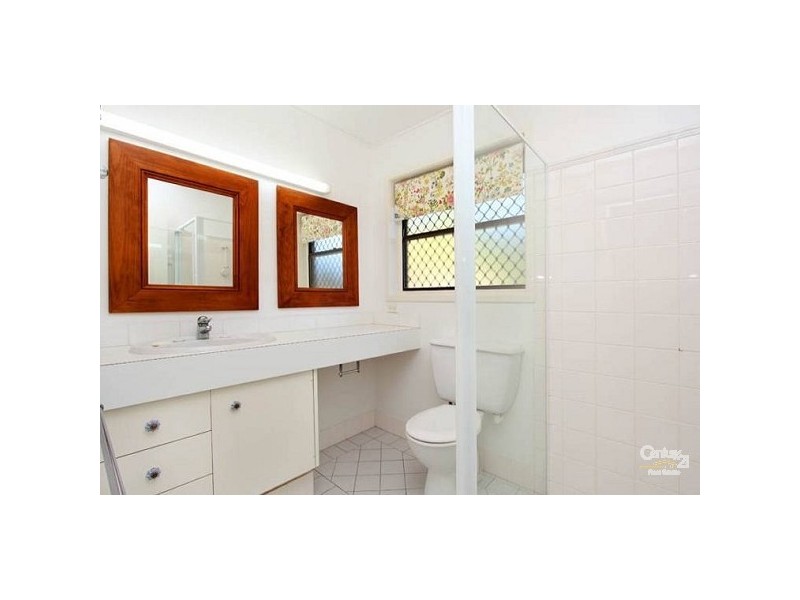 16 Norman Street, Fig Tree Pocket QLD 4069